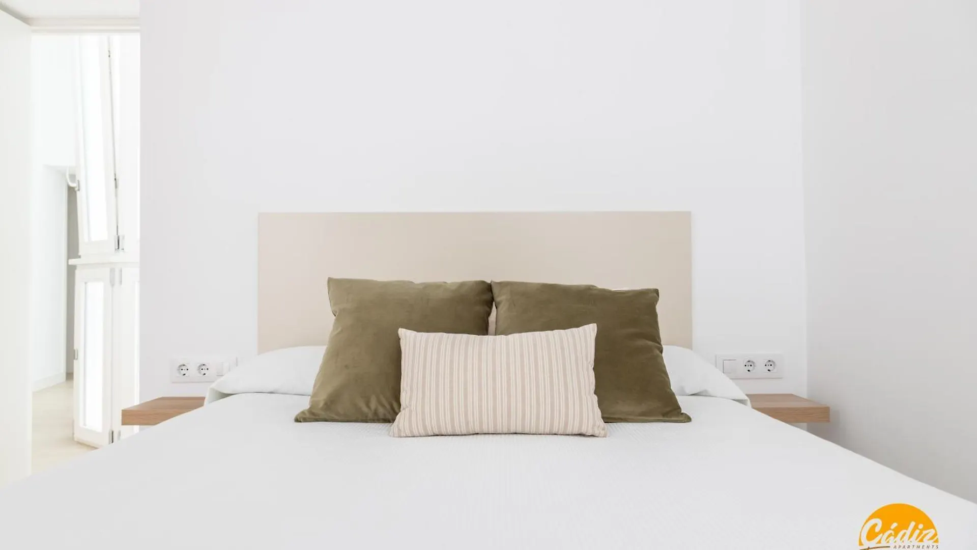 Villalobos By Cadiz Time 0*,  Spain