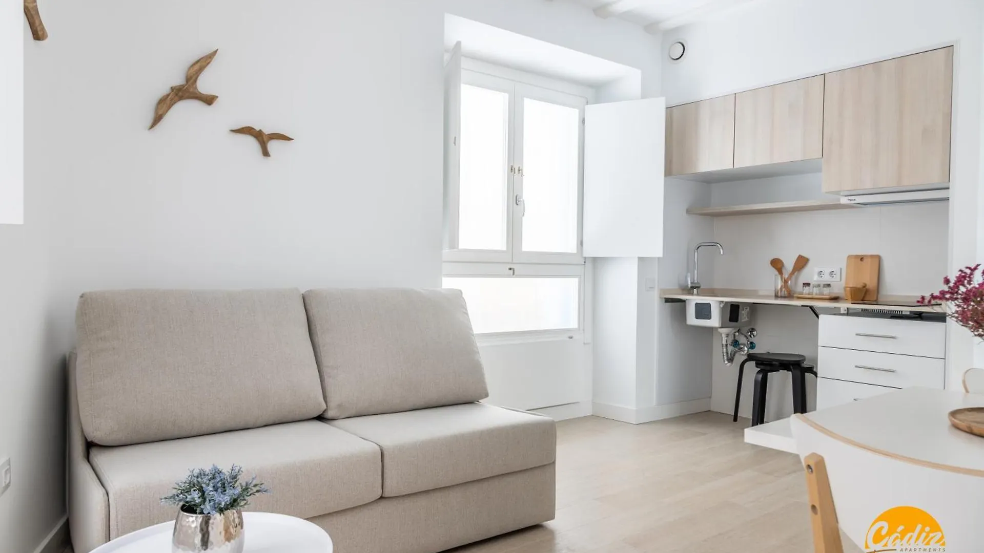 Villalobos By Cadiz Time Spain